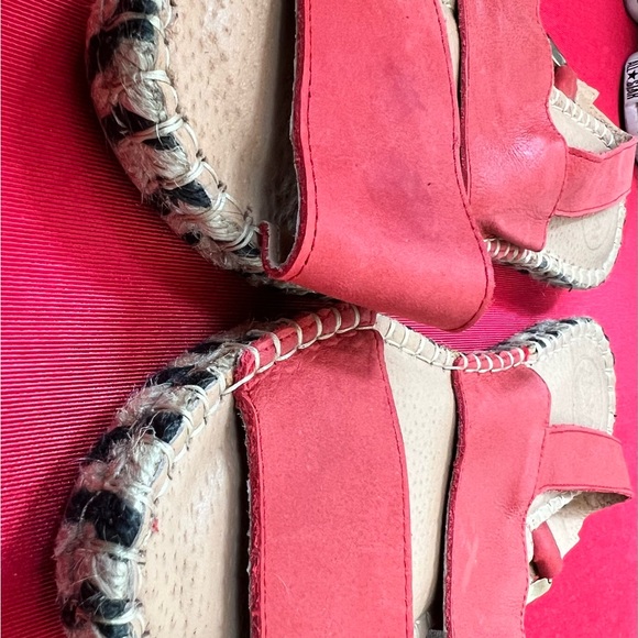 40 Anthropologie ALOHAS 2 strap Espadrille SPAIN sandals Red Leather 70s vibe - Picture 5 of 8